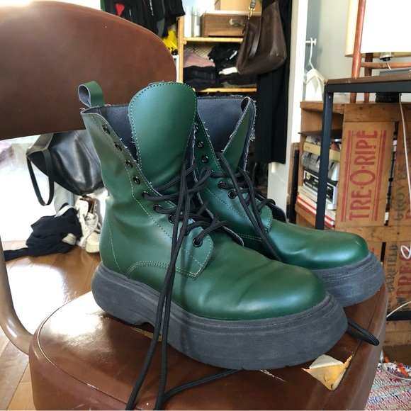ALOHAS Lace up Boots - Picture 12 of 13